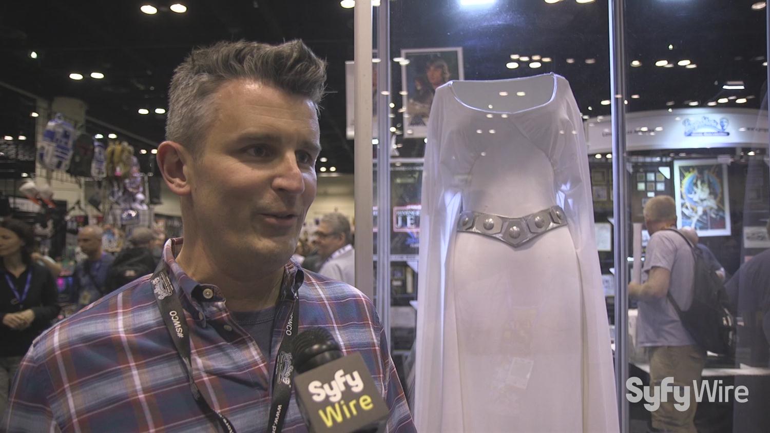 The Story Behind Leia's Dress From A New Hope - Star Wars Celebration 2017 The Story Behind Leia's Dress From A New Hope - Star Wars Celebration 2017