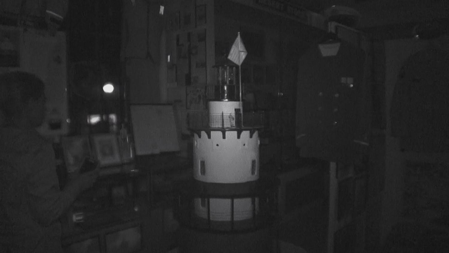 Bonus Scene: Souvenirs Bonus Scene: Souvenirs