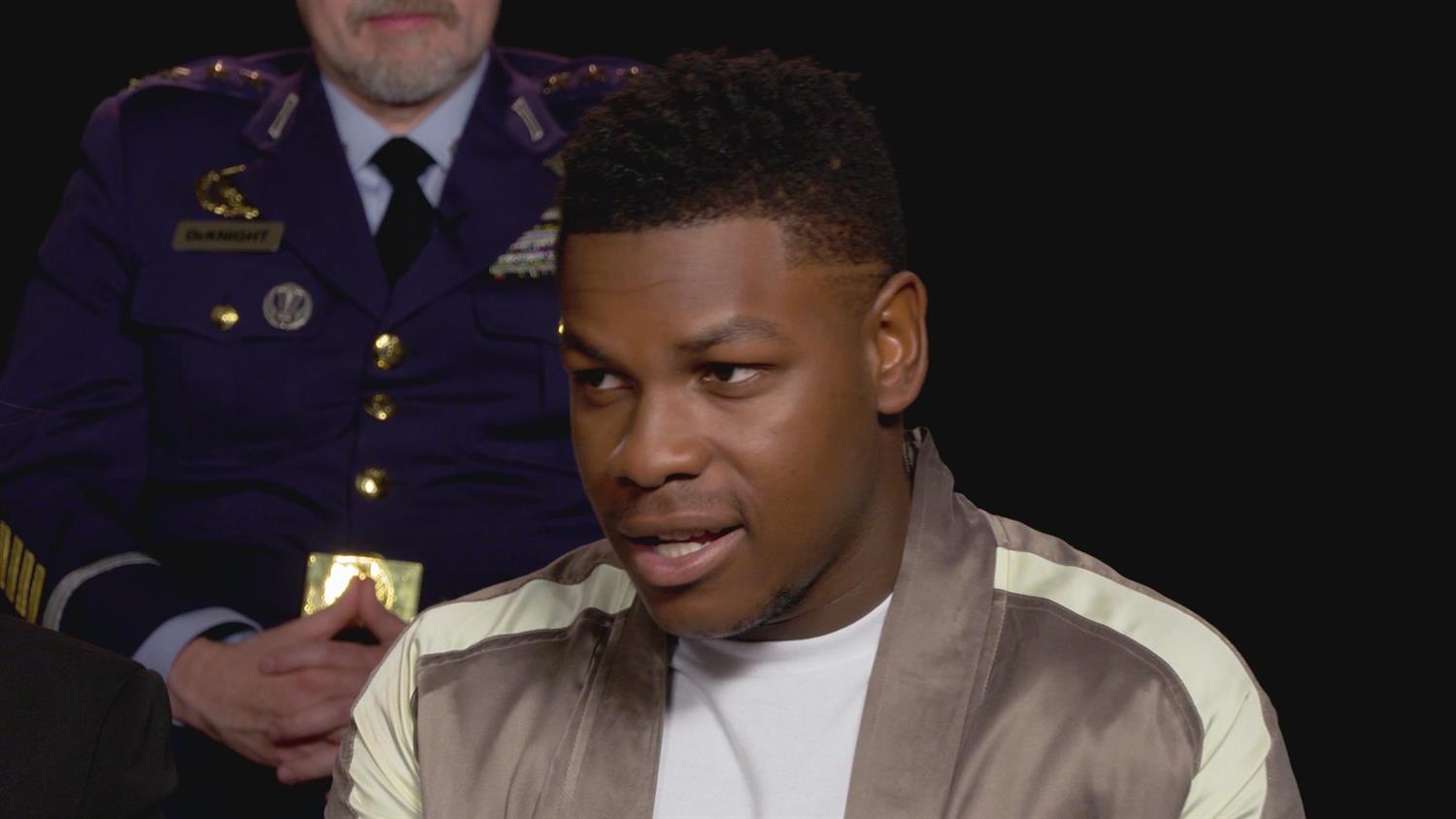 Pacific Rim Uprising Cast Preview New Giant Robots Pacific Rim Uprising Cast Preview New Giant Robots