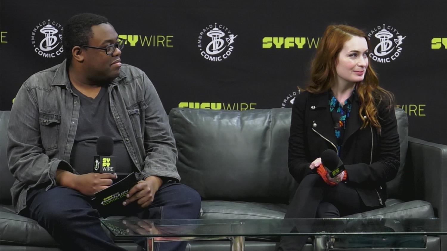 Felicia Day Jokes About New Sitcom & Food Delivery Problems (Emerald City Comic Con) Felicia Day Jokes About New Sitcom & Food Delivery Problems (Emerald City Comic Con)