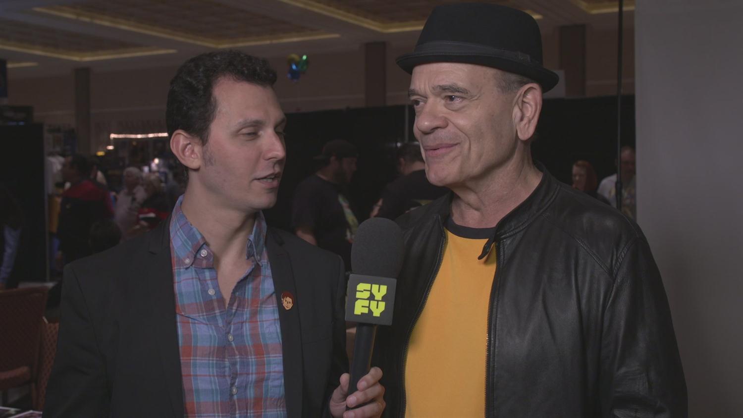 Did Star Trek: Voyager's Doctor Just Hint He'll Be On Star Trek: Discovery? Did Star Trek: Voyager's Doctor Just Hint He'll Be On Star Trek: Discovery?