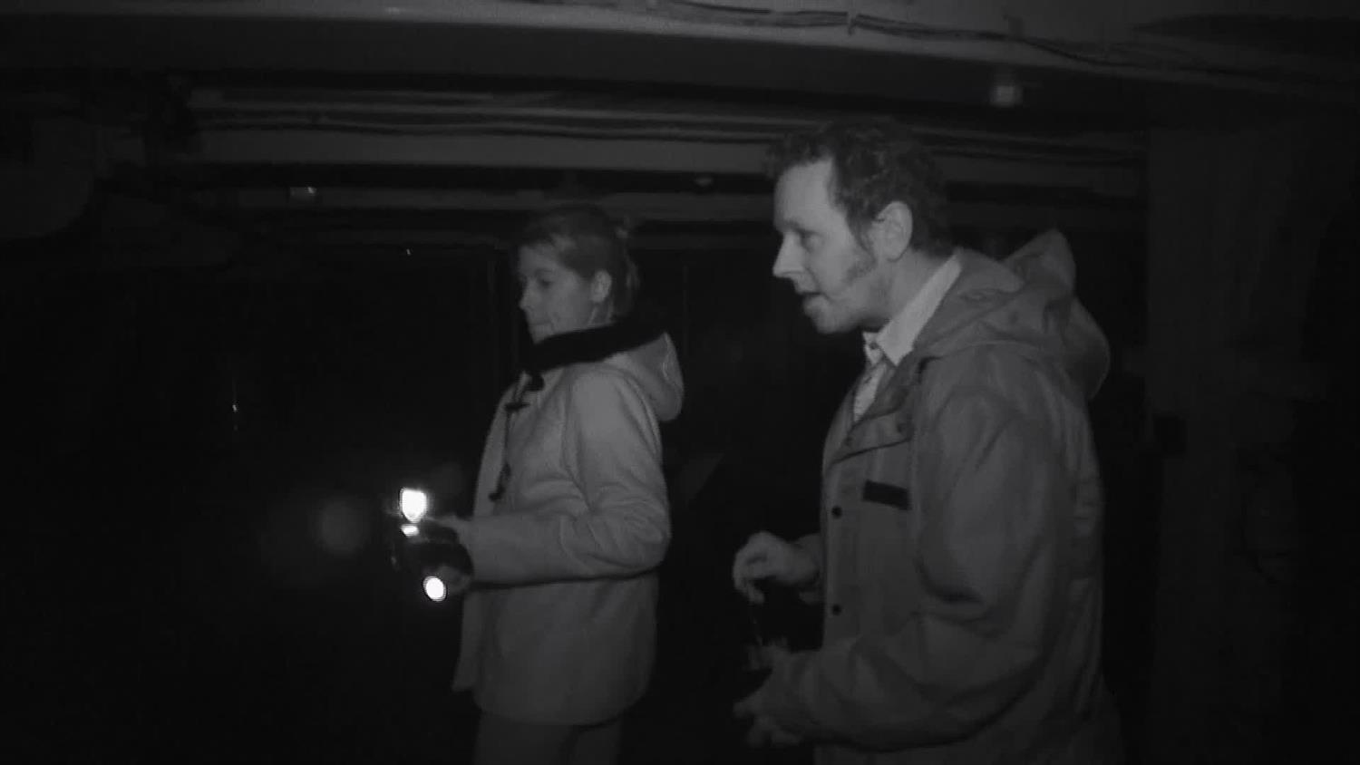 Ghost Hunters - Bonus Scene - Floating Jacket Ghost Hunters - Bonus Scene - Floating Jacket